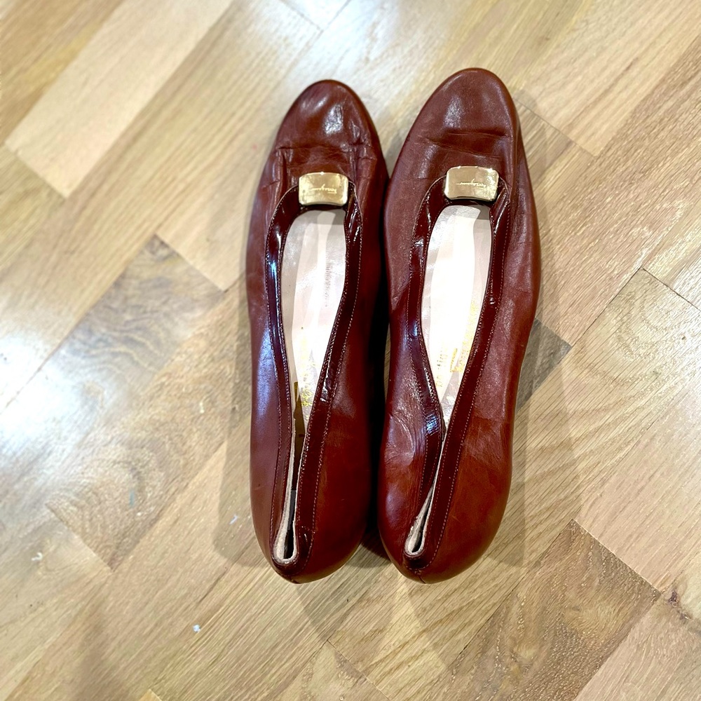 Salvatore Ferragamo size 9